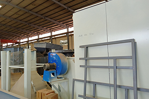 印度尼西亞石膏粉生產(chǎn)線制作完畢，驗(yàn)收合格，收到客戶(hù)發(fā)貨通知我們就可以定柜發(fā)貨了。